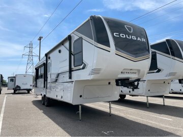 New 2027 Keystone Cougar 316RLS
