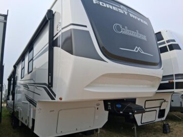 New 2027 Palomino Columbus