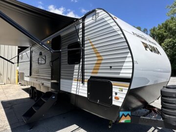 New 2027 Palomino Puma