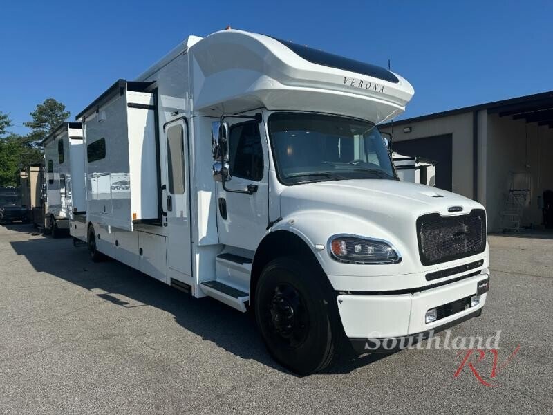 New 2027 Renegade Verona