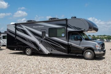New 2027 Thor Four Winds