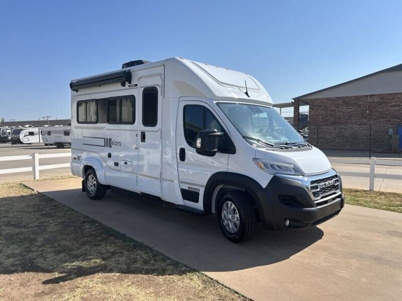 New 2027 Winnebago Elora