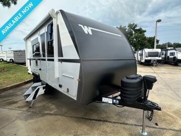 New 2027 Winnebago Micro Minnie 2108FBS