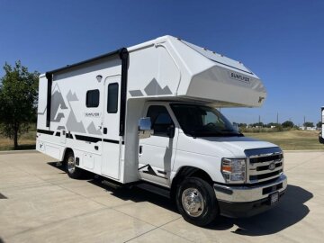 New 2027 Winnebago Sunflyer 22RS