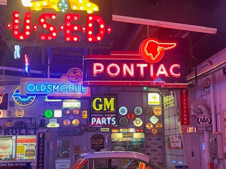 SPOMER CLASSIC'S 2-DAY SIGN MUSEUM & CLASSIC CAR AUCTION