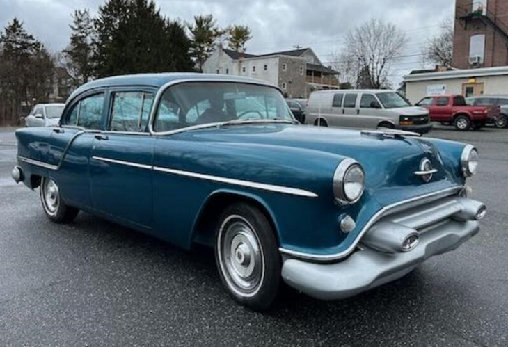 Estate Auction - 1954 Oldsmobile Model 88 - Online Only Bidding