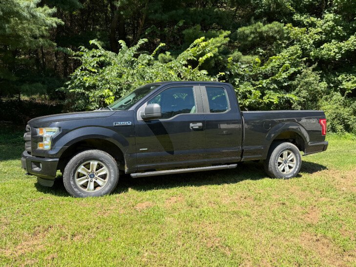 Kiko Auctioneers Presents 2015 Ford F-150, Boats, Tractor