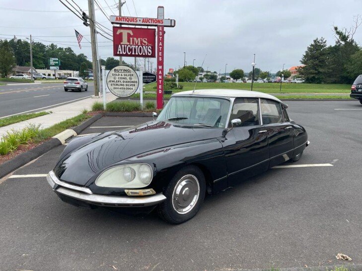 Live & Online Estate Auction - featuring 1970 Citroen DS