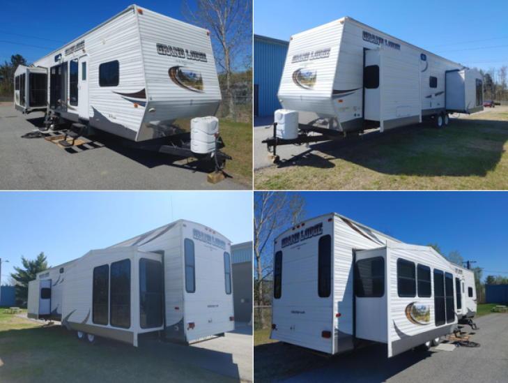 2013 Wildwood Grand Lodge by Forest River Camper - Up For Auction