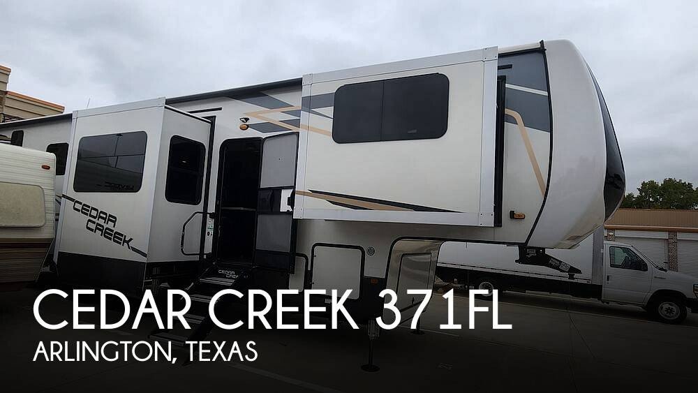 2021 Forest River Cedar Creek