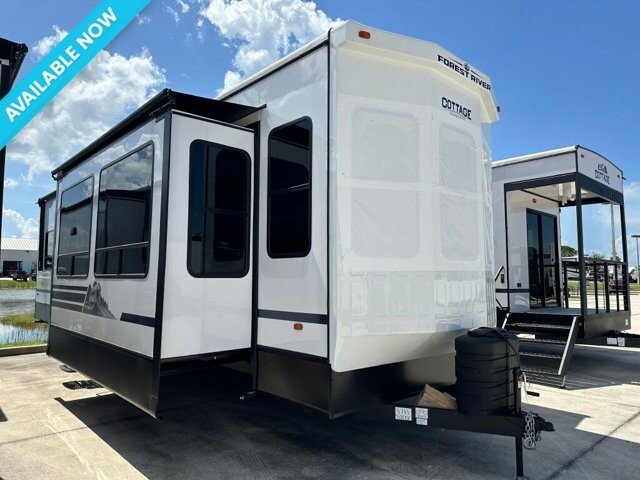 New 2025 Forest River Cedar Creek