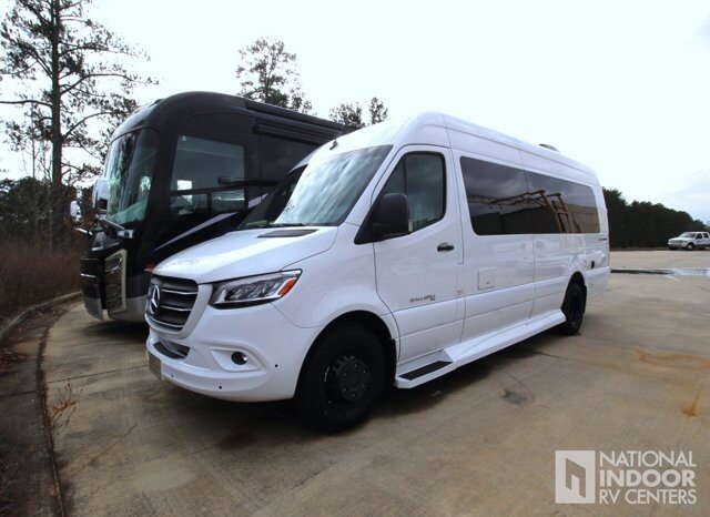 New 2025 Coachmen Galleria 24FL