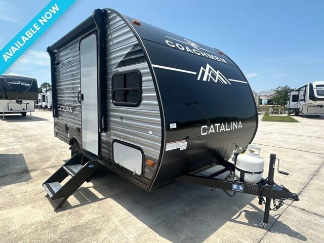 New 2025 Coachmen Catalina
