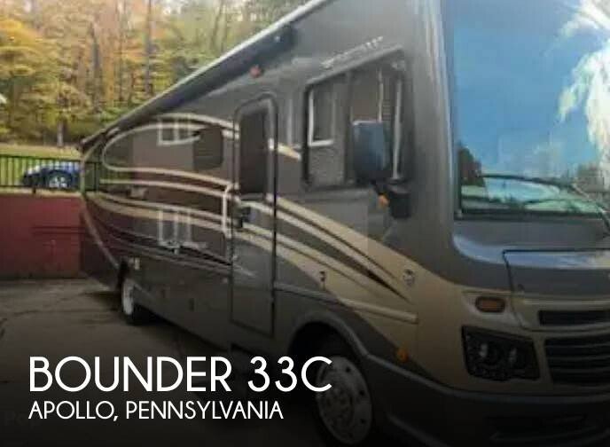 2016 Fleetwood Bounder 33C