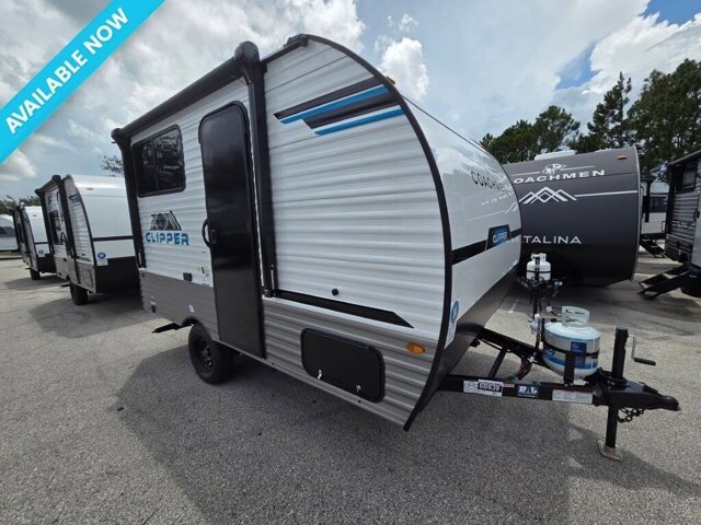 New 2026 Coachmen Clipper
