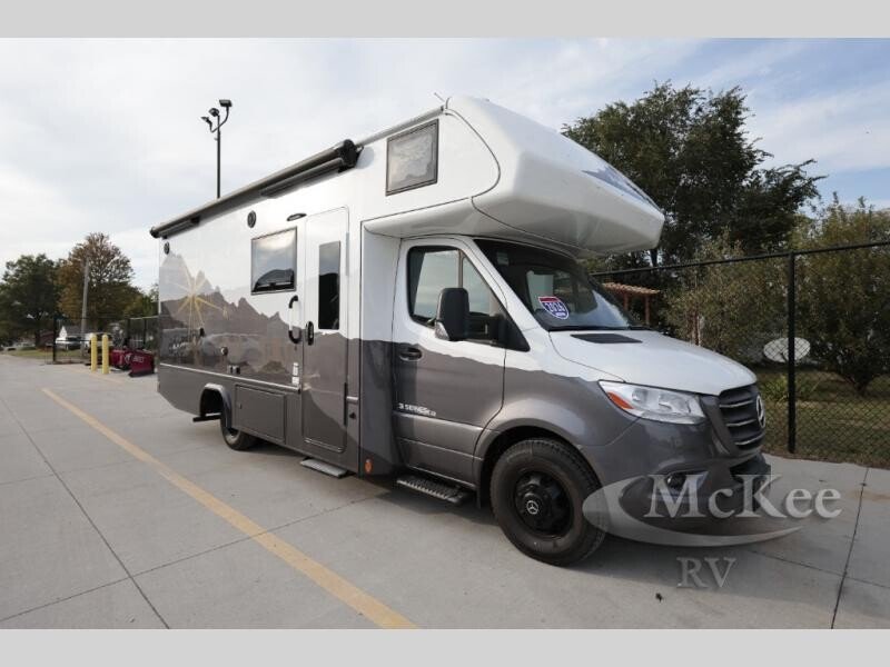 New 2026 Dynamax Isata