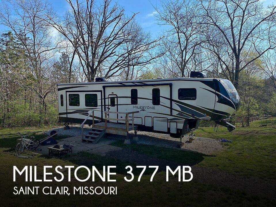 2019 Heartland Milestone