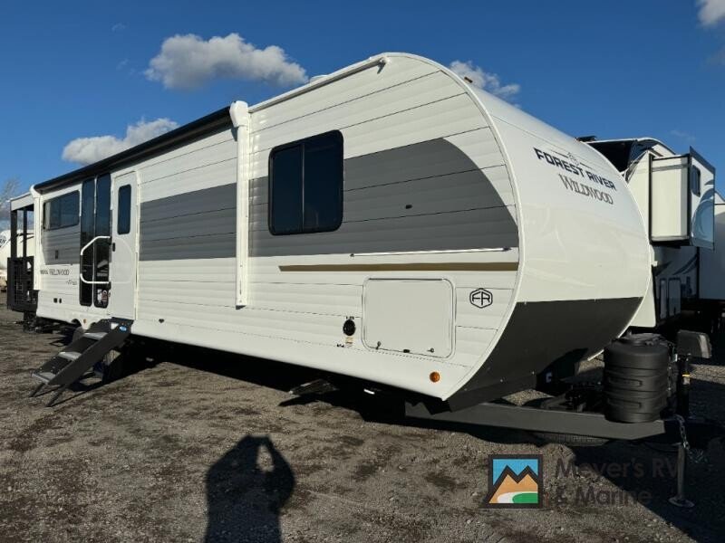 New 2025 Forest River Wildwood 34VERANDA