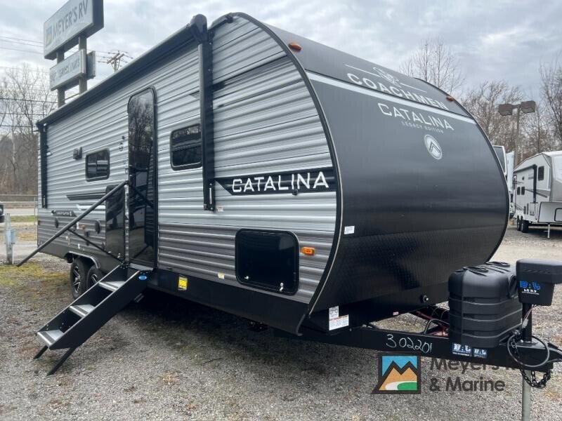 New 2026 Coachmen Catalina Legacy Edition 243RBS