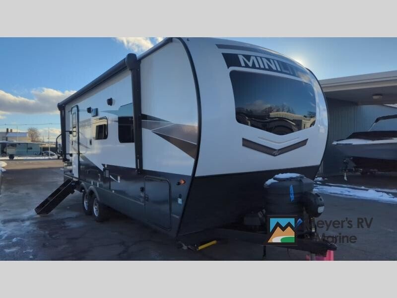 2024 Forest River Rockwood 2511S