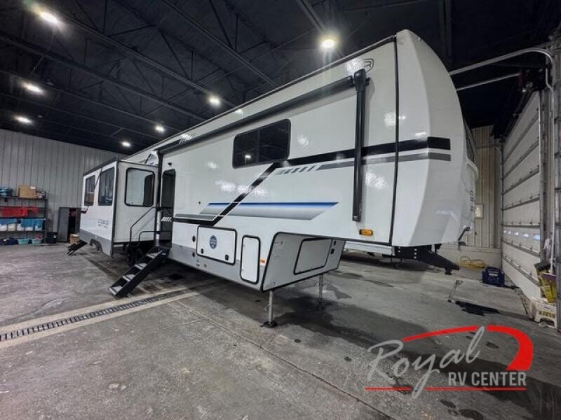 New 2025 Forest River Cherokee