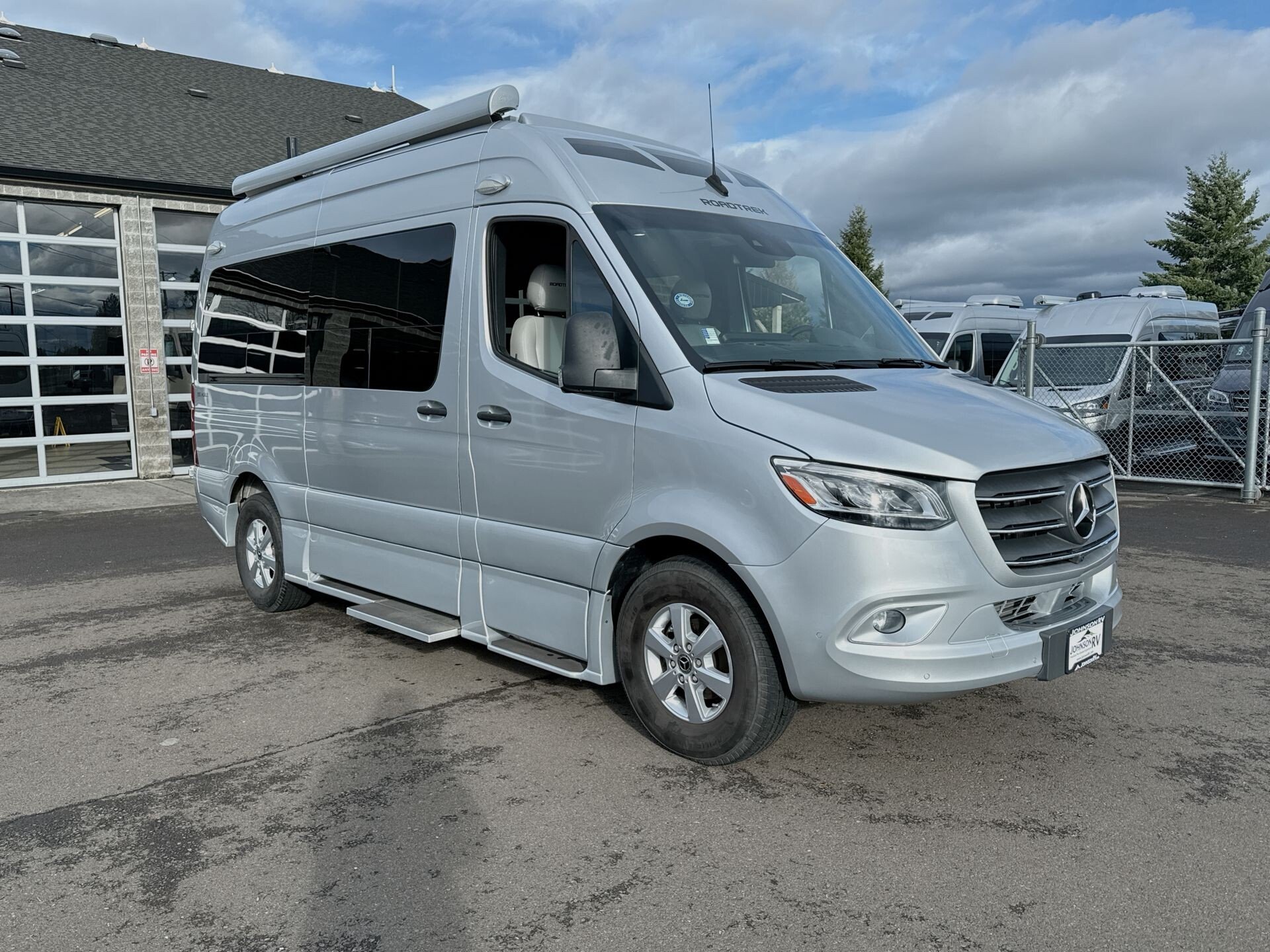 2023 Roadtrek SS Agile