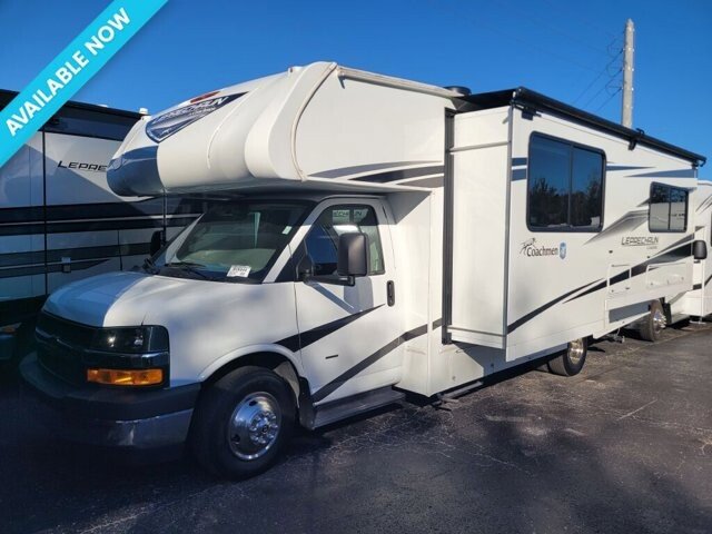 2025 Coachmen Leprechaun