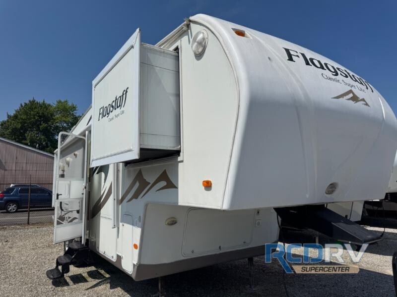 2009 Forest River Flagstaff