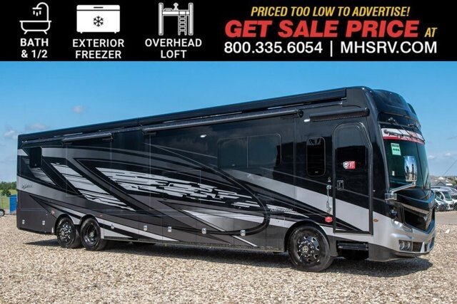 New 2026 Fleetwood Discovery 44S