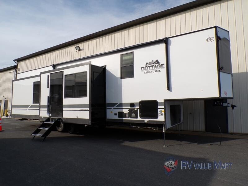 New 2026 Forest River Cedar Creek