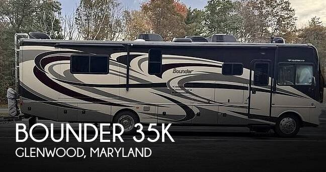 2014 Fleetwood Bounder 35K