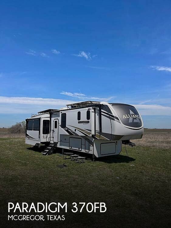 2021 Alliance Paradigm 370FB