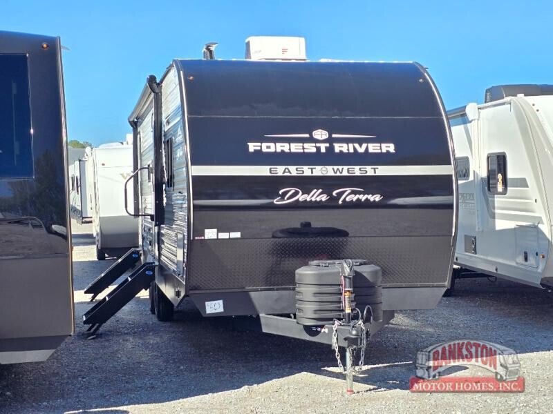 New 2026 East to West Della Terra