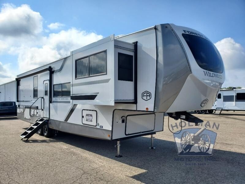 New 2026 Forest River Wildwood 36FL