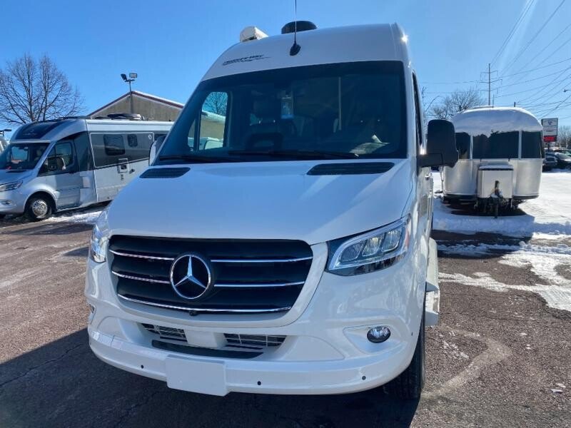 2026 Pleasure-way Ascent