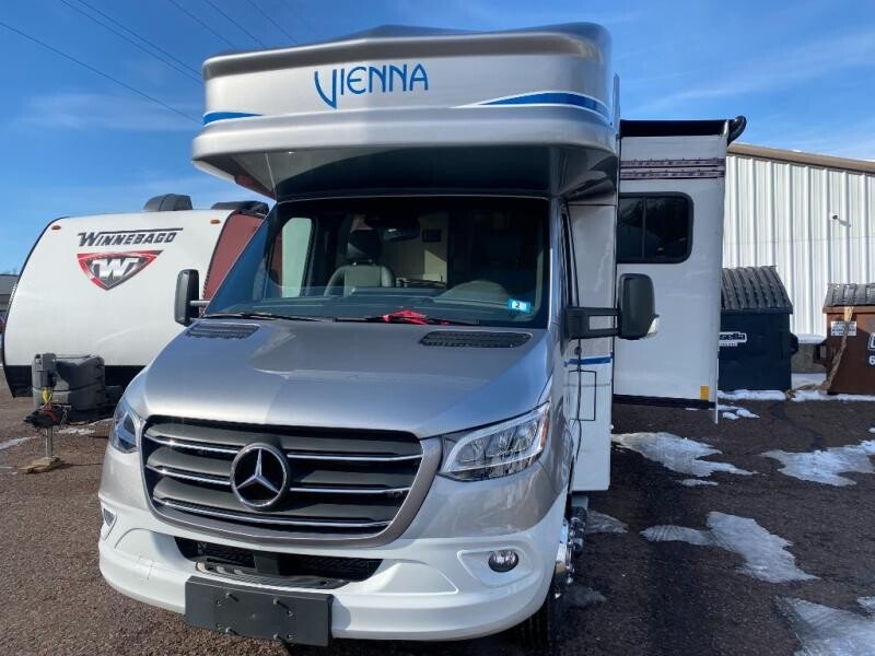 2024 Renegade Vienna