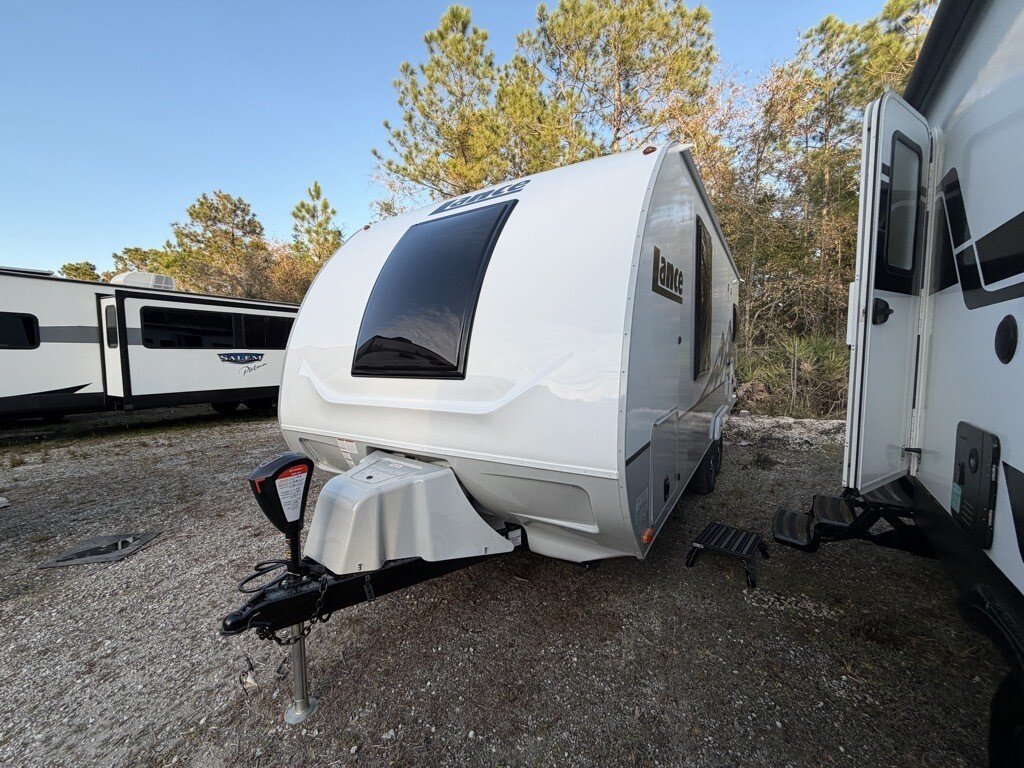 New 2026 Lance Model 2075